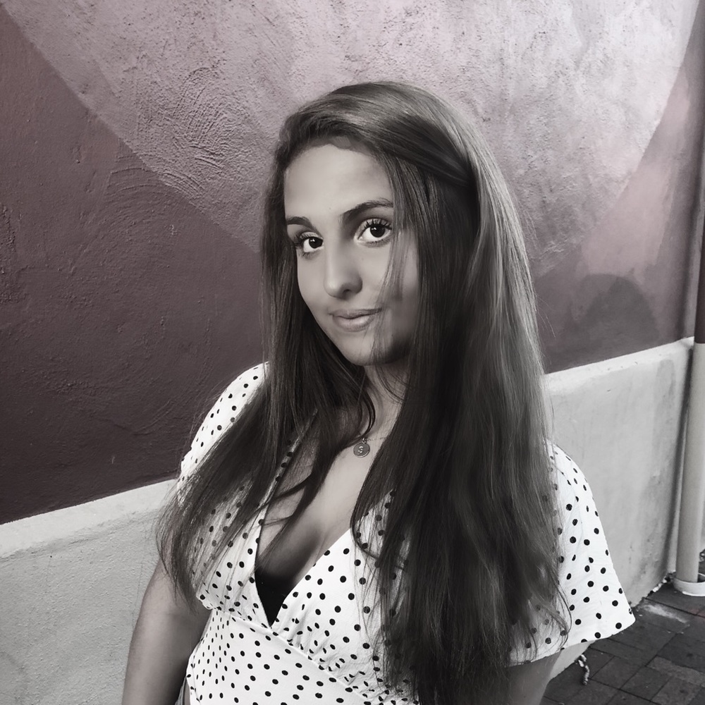 Meet your Posher, Sophia